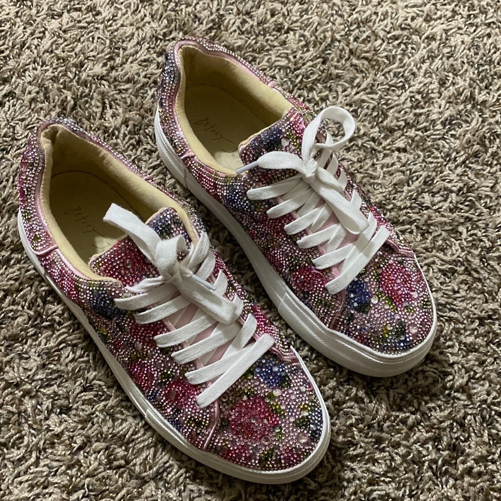 Used three times , just getting another pair that I really love !